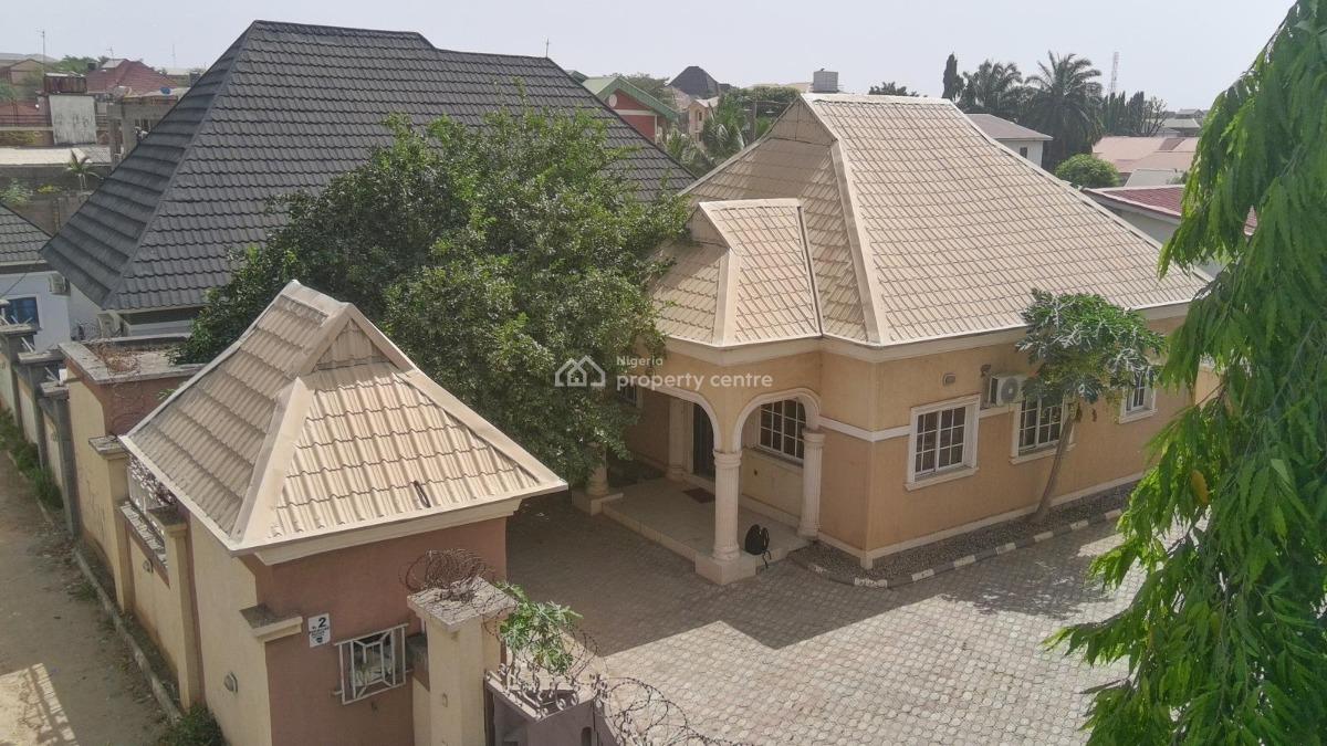 5 Bedroom Fully Detached Duplex & 2 Bedroom Bungalow, Marafa Estate, No 2 Bauchi Close, Kaduna North, Kaduna, Detached Duplex for Sale