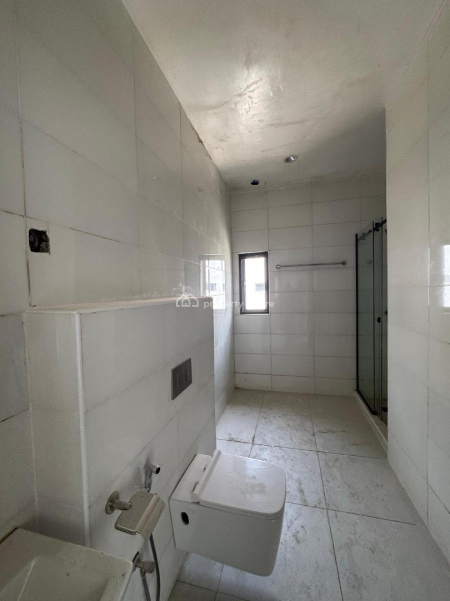 5 Bedroom Terrace Duplex, Guzape District, Abuja, Terraced Duplex for Sale