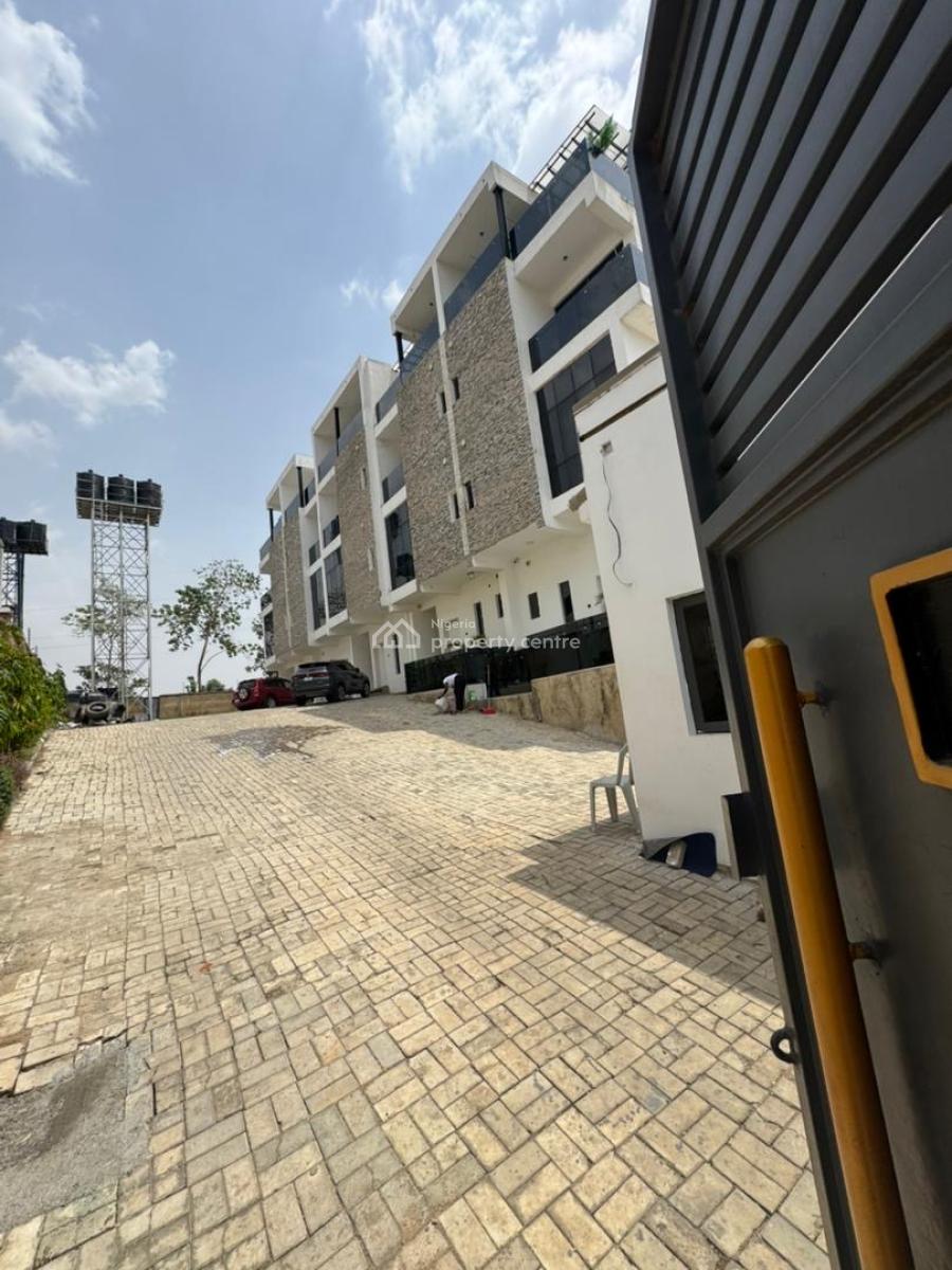 5 Bedroom Terrace Duplex, Guzape District, Abuja, Terraced Duplex for Sale