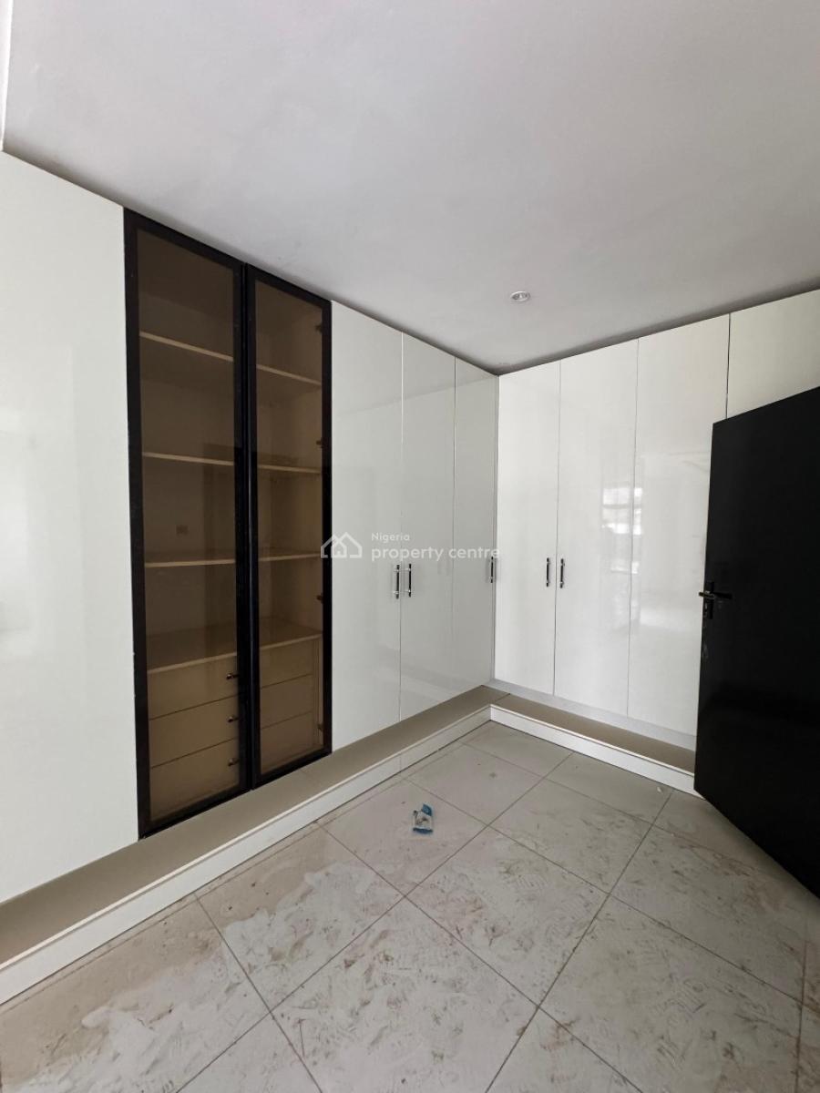 5 Bedroom Terrace Duplex, Guzape District, Abuja, Terraced Duplex for Sale