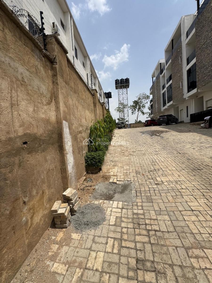5 Bedroom Terrace Duplex, Guzape District, Abuja, Terraced Duplex for Sale