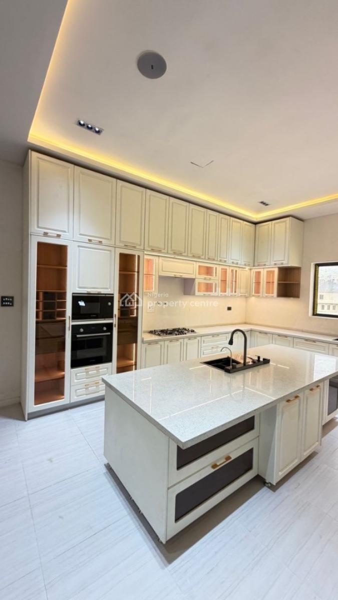 6 Bedrooms Fully Detached Duplex with Bq (massive Backyard), Katampe, Abuja, Detached Duplex for Sale