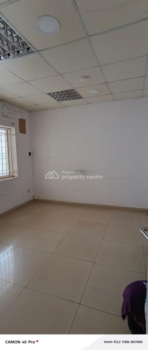 Spacious Well Maintained 5 Bedroom Fully Detached House with 2 Room Bq, Victoria Island, Victoria Island (vi), Lagos, Commercial Property for Rent