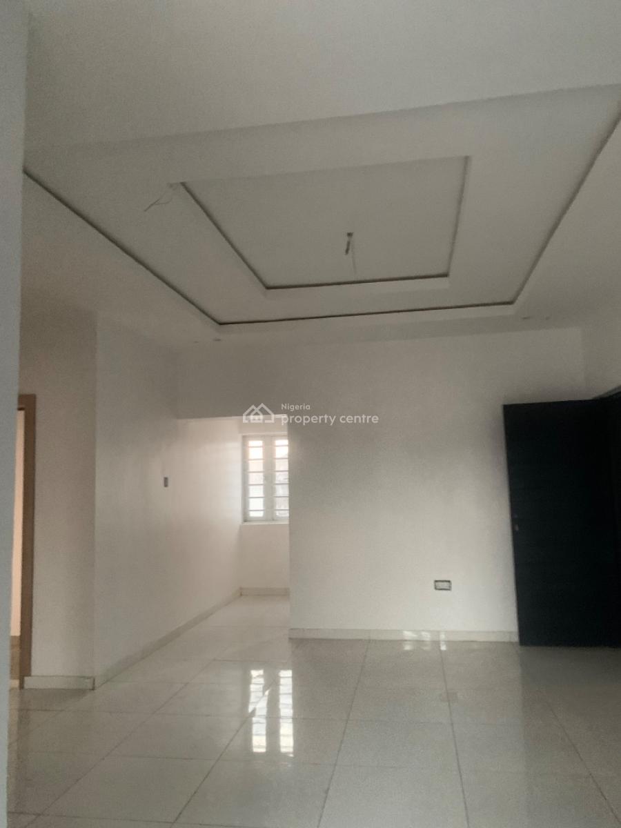 Executive Standard Newly Built 2bedrooms Flats, Glory Estate, Gbagada, Lagos, Flat / Apartment for Rent