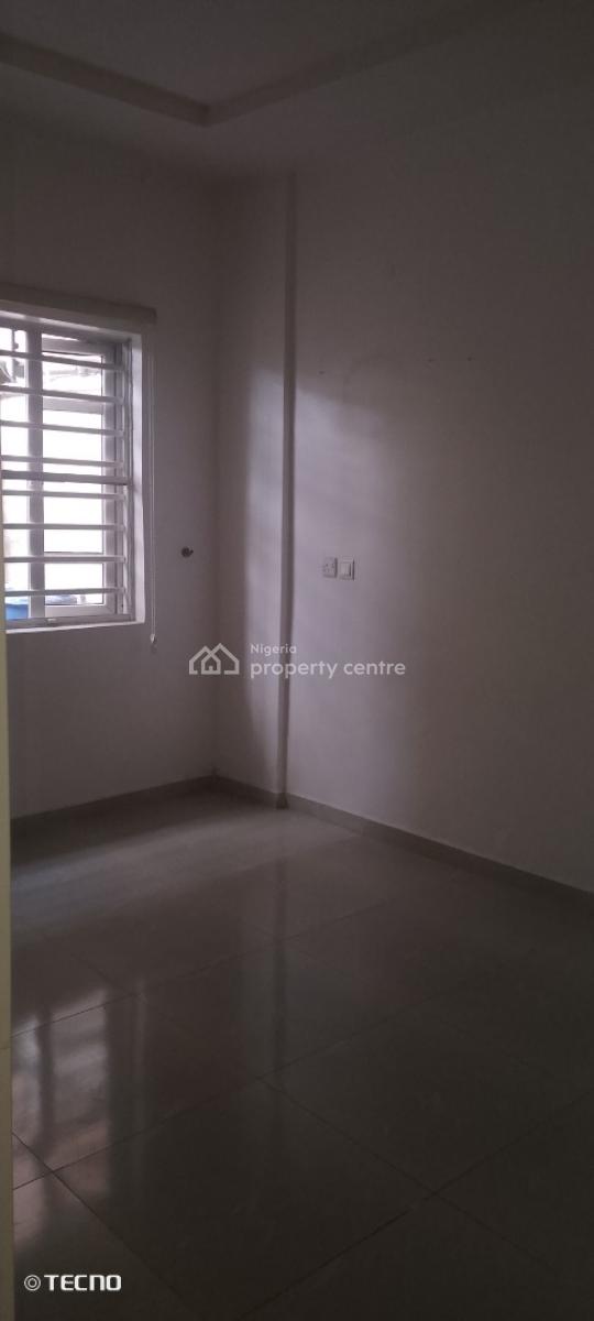 2 Bedroom Apartment, Ologolo, Lekki, Lagos, Flat / Apartment for Rent