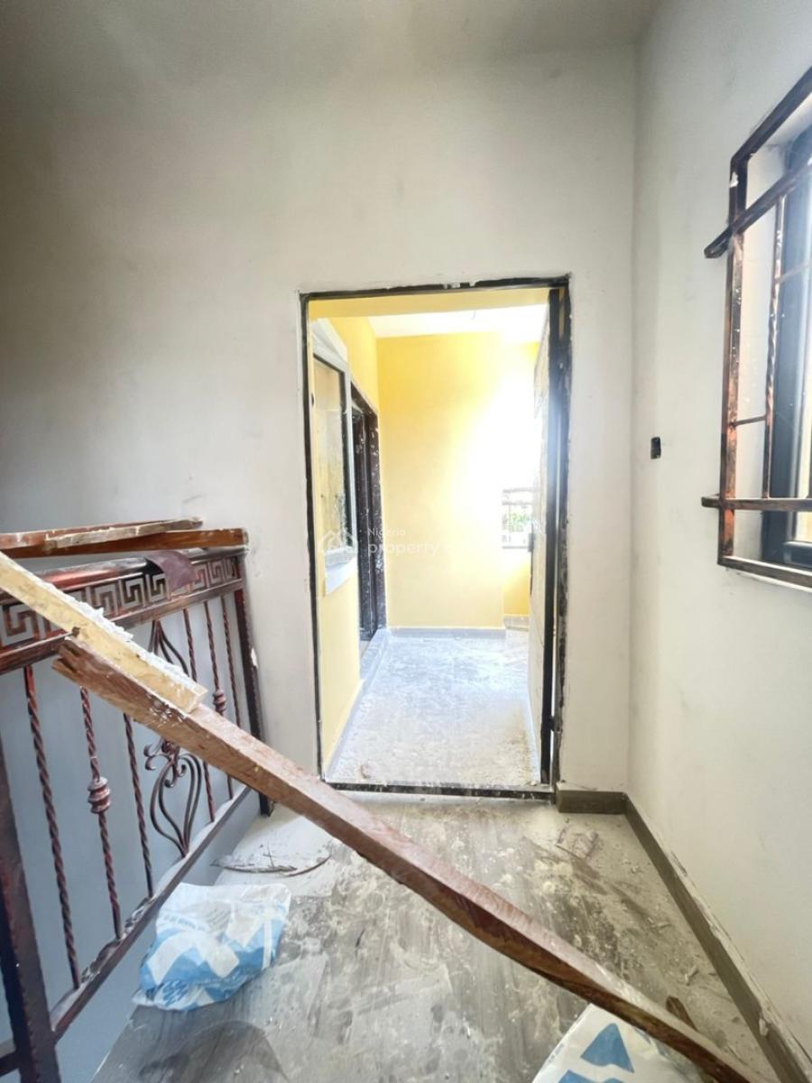 American Standard Virgin 2 Bedroom Flat with Federal Light, Radio Estate Nta Road, Ozuoba, Port Harcourt, Rivers, Flat / Apartment for Rent