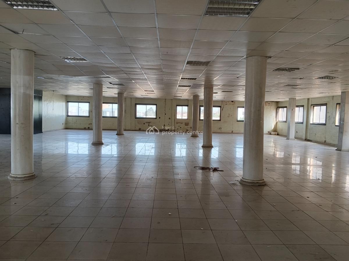 Open Office Building Location on The Ground Floor Measuring 650sqm, Alausa Ikeja, Alausa, Ikeja, Lagos, Office Space for Rent