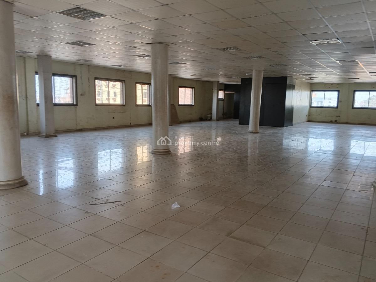 Open Office Building Location on The Ground Floor Measuring 650sqm, Alausa Ikeja, Alausa, Ikeja, Lagos, Office Space for Rent