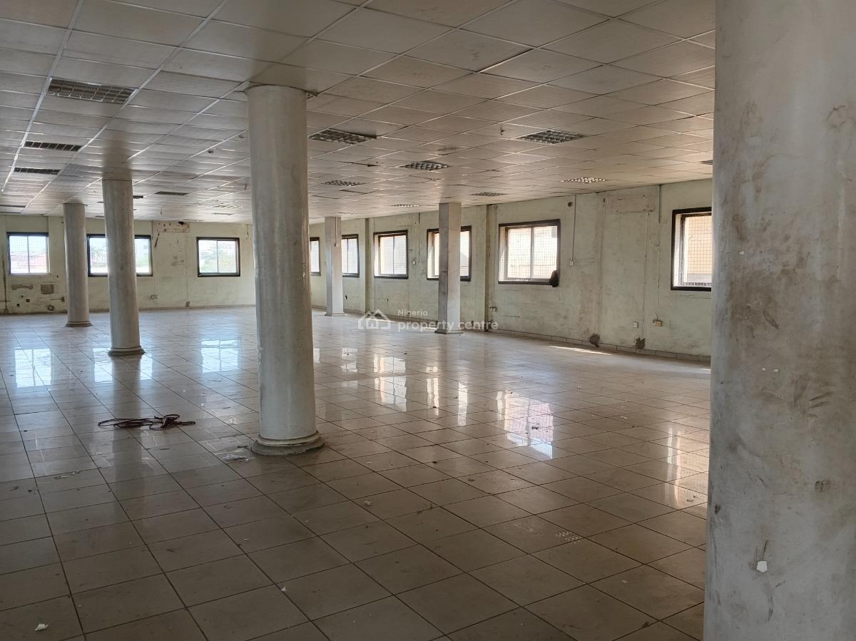 Open Office Building Location on The Ground Floor Measuring 650sqm, Alausa Ikeja, Alausa, Ikeja, Lagos, Office Space for Rent
