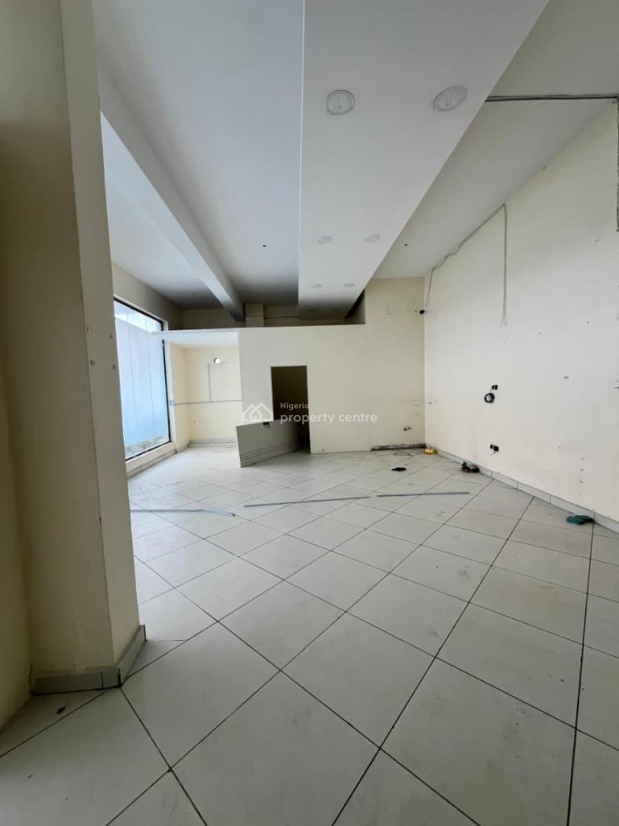 67sqm Commercial Space on Ground Floor, Lekki Phase 1, Lekki, Lagos, Commercial Property for Rent