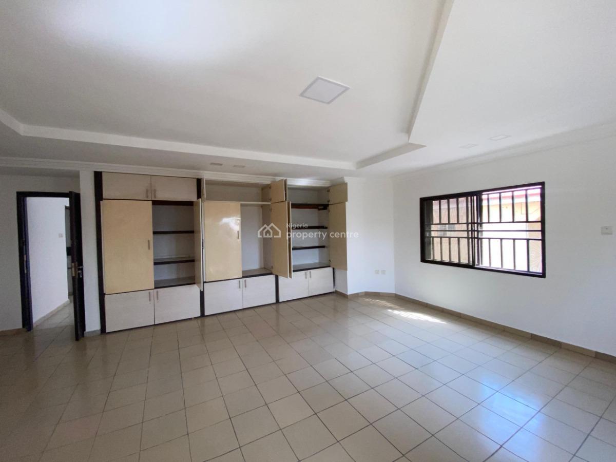 Commercial Property5 Bedroom Semi-detached Duplex, Wuse 2, Abuja, Semi-detached Duplex for Rent