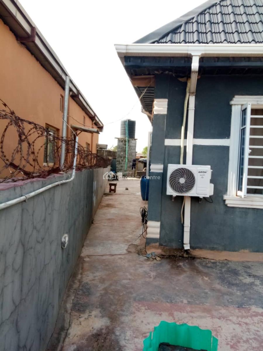 3 Bedroom Bungalow, Command, Ipaja, Lagos, Detached Bungalow for Sale