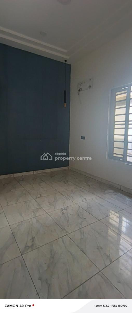 Room Upstairs Shared Apartment in Osapa London, Price Kazeem Eletu Street, Osapa, Lekki, Lagos, Self Contain (single Rooms) for Rent