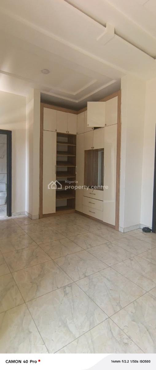 Room Upstairs Shared Apartment in Osapa London, Price Kazeem Eletu Street, Osapa, Lekki, Lagos, Self Contain (single Rooms) for Rent