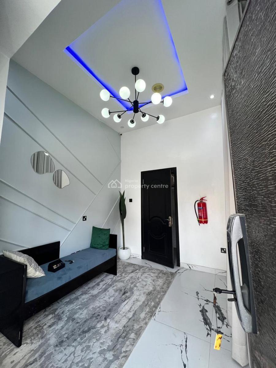 Furnished and Spacious 5 Bedroom Detached House with Gen & Inverter, Chevron, Lekki, Lagos, Detached Duplex for Rent