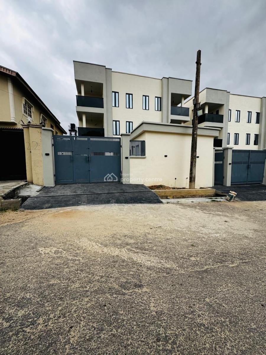 Exquisitely Built 5 Bedroom Semi Detached Plus Bq, Phase 1, Magodo, Lagos, Semi-detached Duplex for Sale