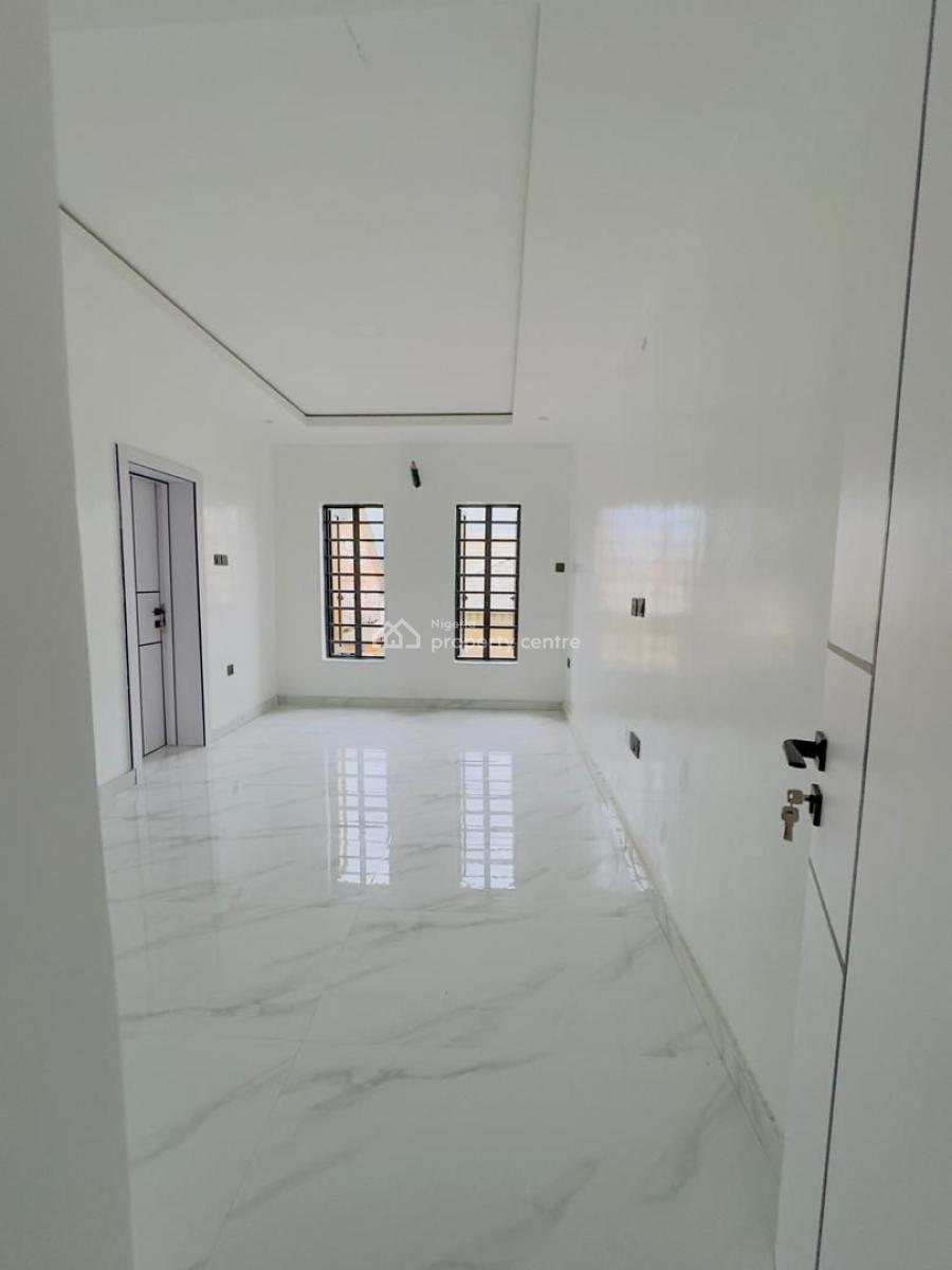 Exquisitely Built 5 Bedroom Semi Detached Plus Bq, Phase 1, Magodo, Lagos, Semi-detached Duplex for Sale
