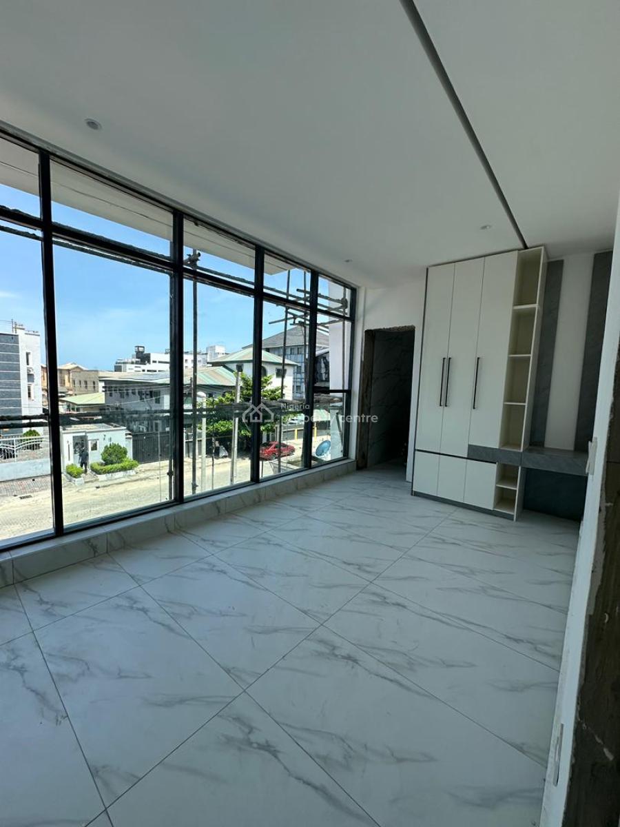 State of The Art Contemporary Designed Serviced 2 Bedroom Flat, Lekki Phase 1, Lekki, Lagos, Flat / Apartment for Sale