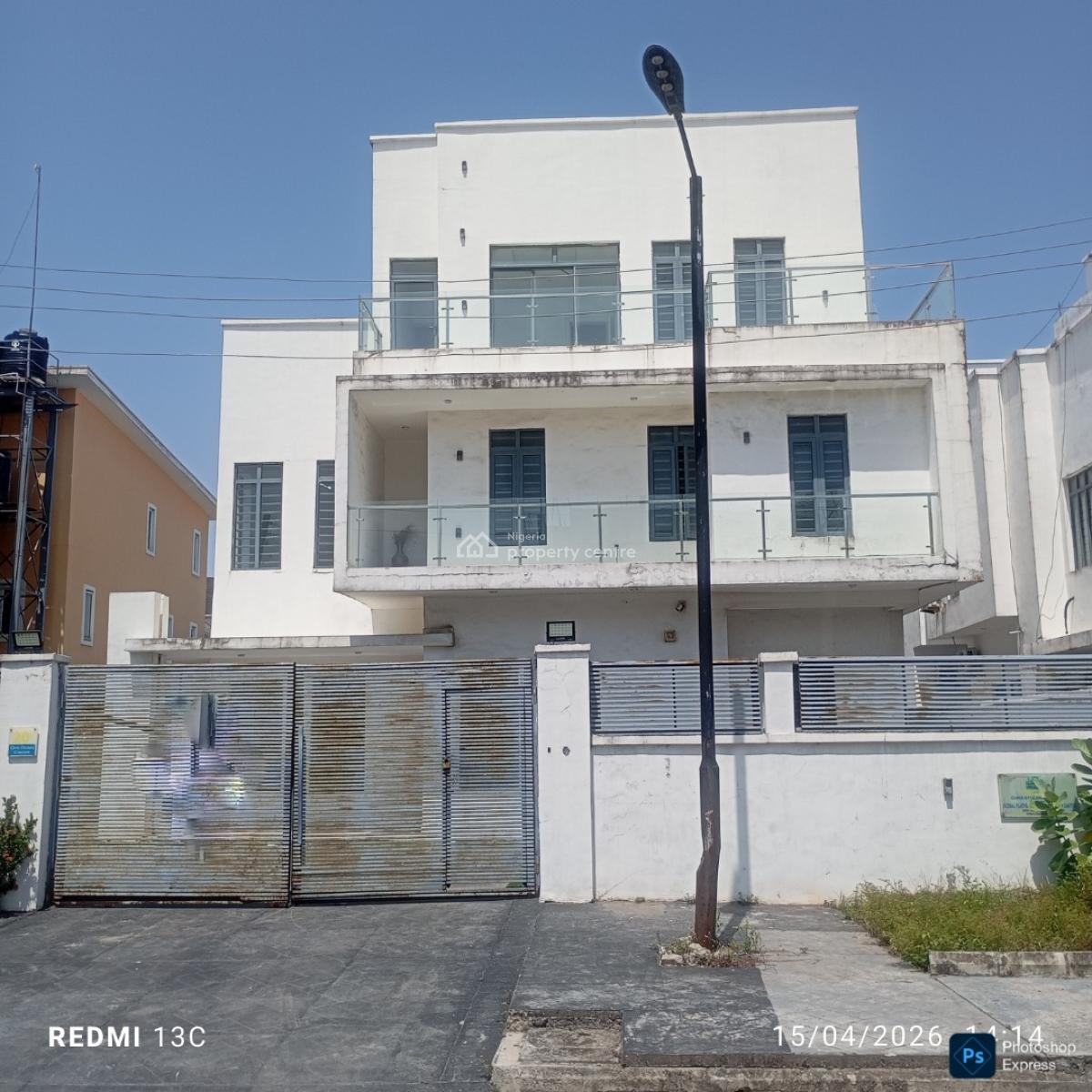 Contemporary Style 5 Bedrooms Luxury Mansion, U3 Estate, Lekki Phase 1, Lekki, Lagos, Detached Duplex for Rent