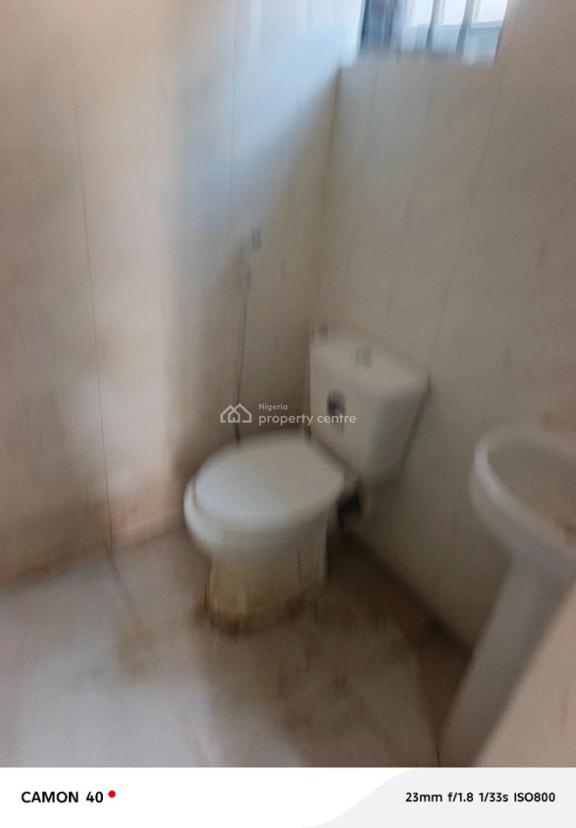 3 Bed Room Bungalow in Ijegun Ikotun, Near Ijegun Bus Stop, Ijegun, Ikotun, Lagos, Detached Bungalow for Sale