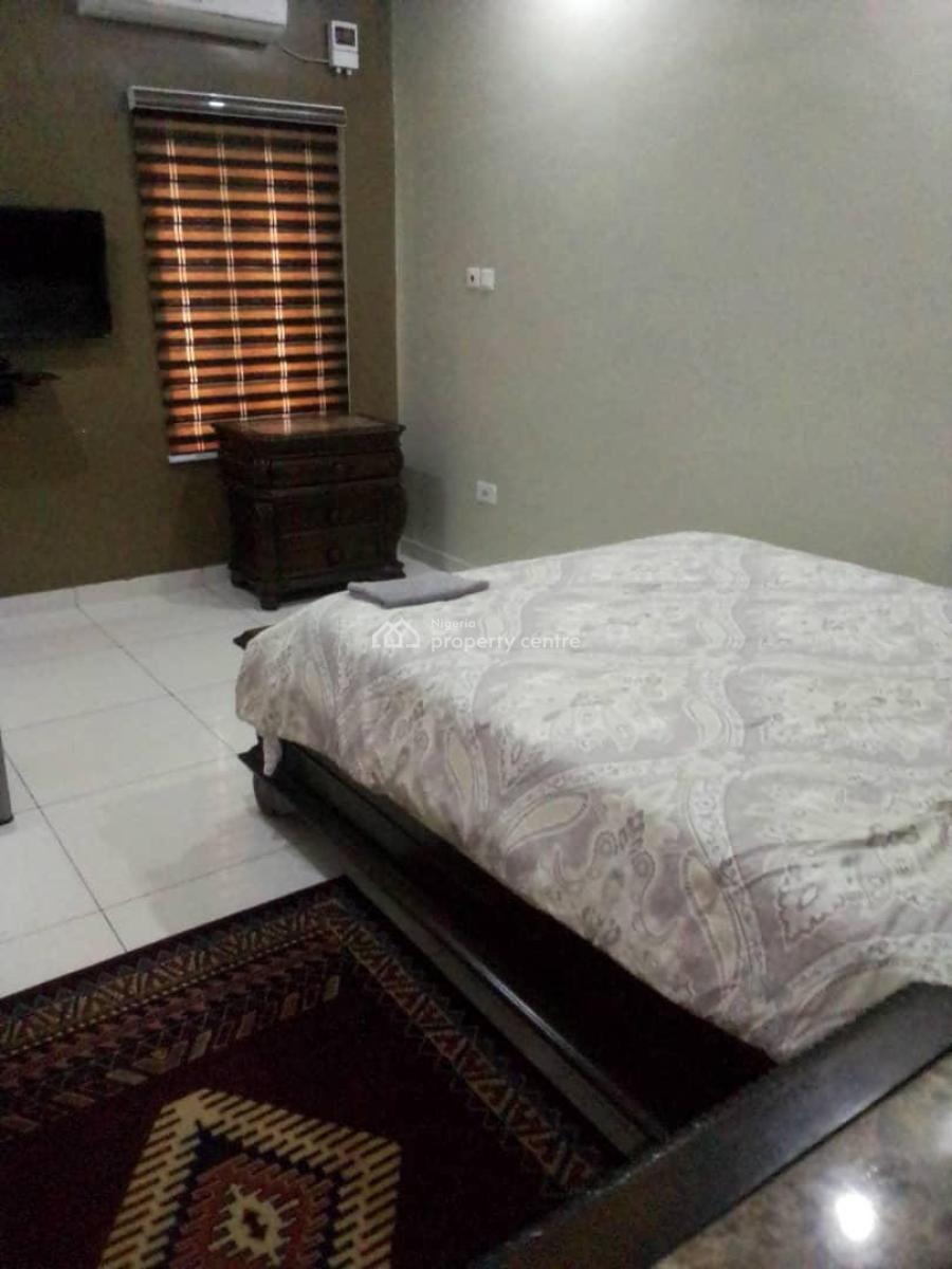 4 Bedroom Apartments, Ajah, Lagos, Flat / Apartment Short Let