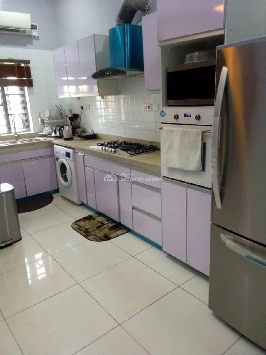 4 Bedroom Apartments, Ajah, Lagos, Flat / Apartment Short Let