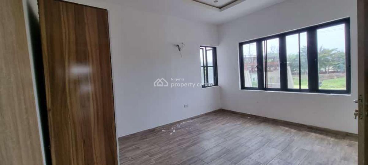 Spacious 2 Bedrooms Apartment, Chevron, Lekki, Lagos, Flat / Apartment for Sale