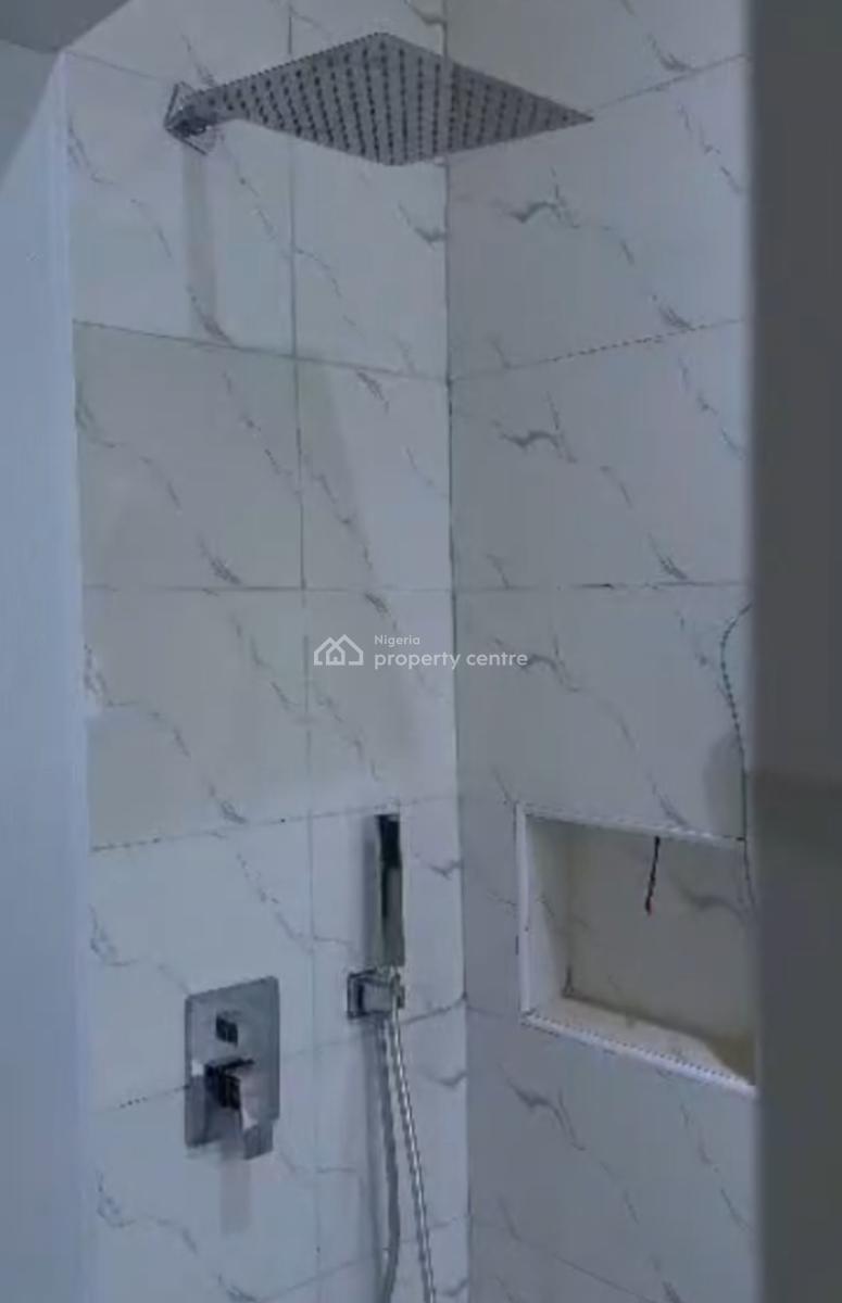 4 Bedrooms Fully Detached Duplex, By Sunnyvale Traffic Light, Dakwo, Abuja, House for Sale