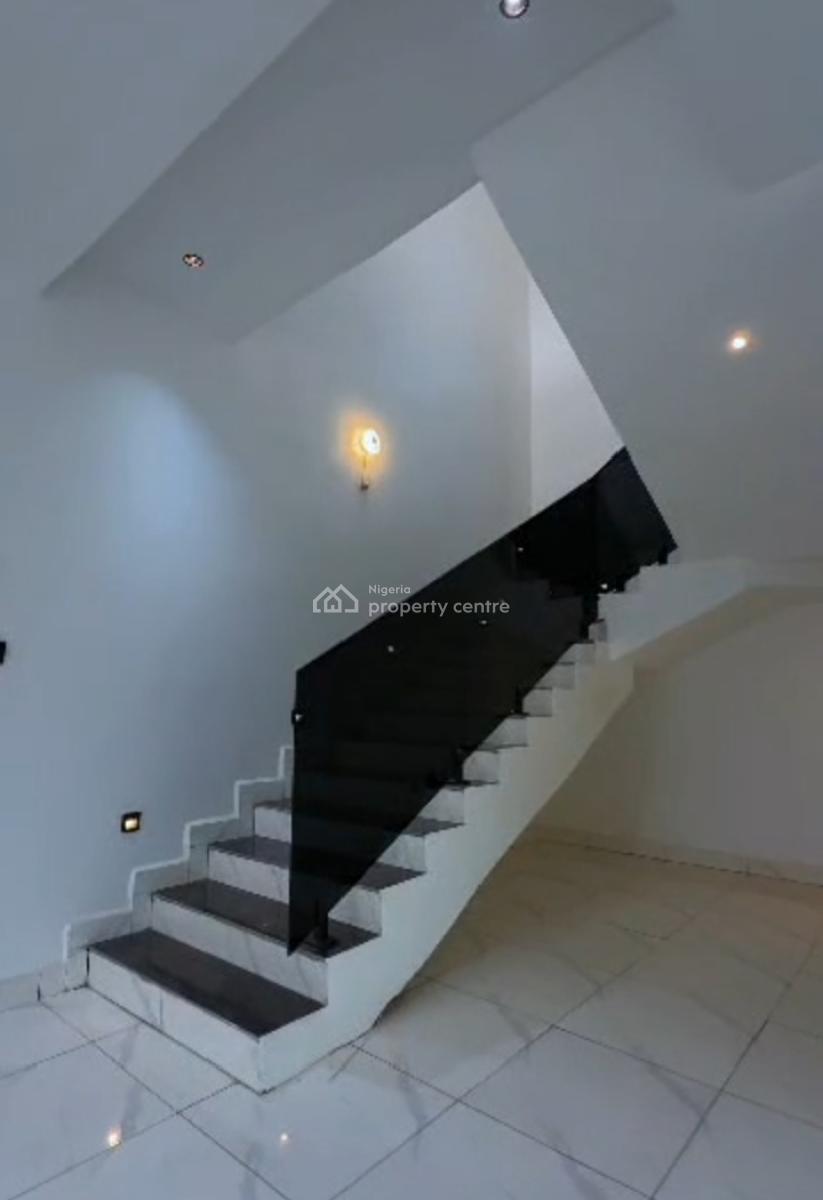 4 Bedrooms Fully Detached Duplex, By Sunnyvale Traffic Light, Dakwo, Abuja, House for Sale