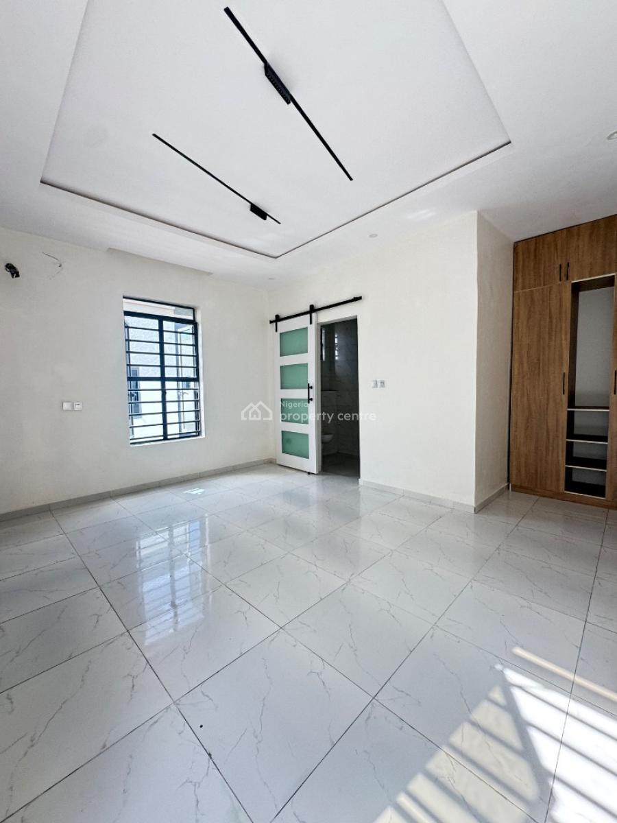 Luxurious Brand New 5 Bedroom Fully Detached Bq  Pool Can Park 3 Cars, Orchid Road Lekki Lake View Estate 🏡 Secure Estate, Lekki, Lagos, Detached Duplex for Sale