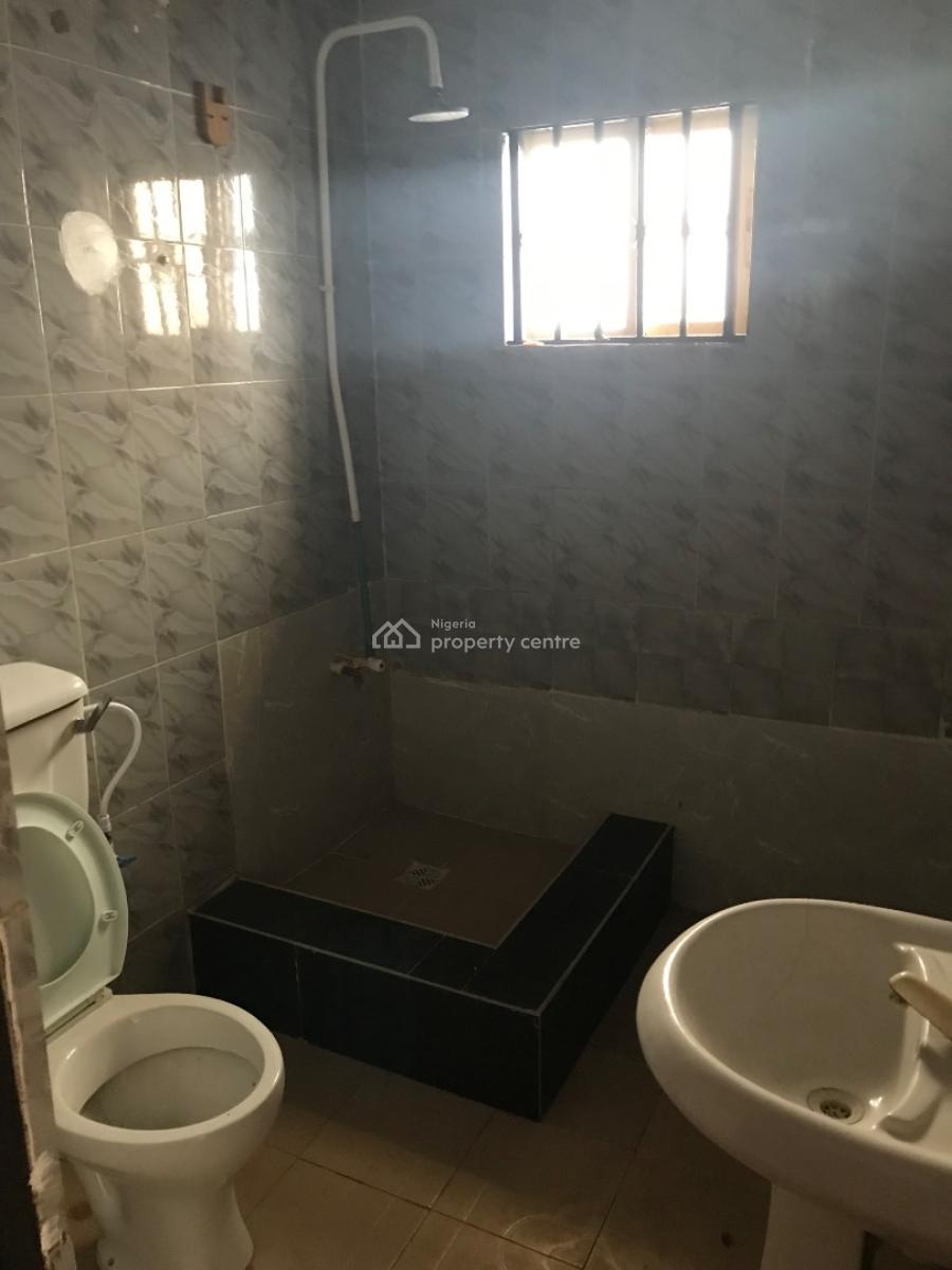 Well Maintained 5 Bedroom with 2 Rooms Bq, Lekki Phase 1, Lekki, Lagos, House for Rent