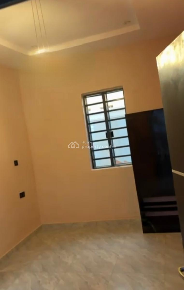 Give Away Detached Duplex, Royal Estate, Isheri Olofin, Alimosho, Lagos, Detached Duplex for Sale