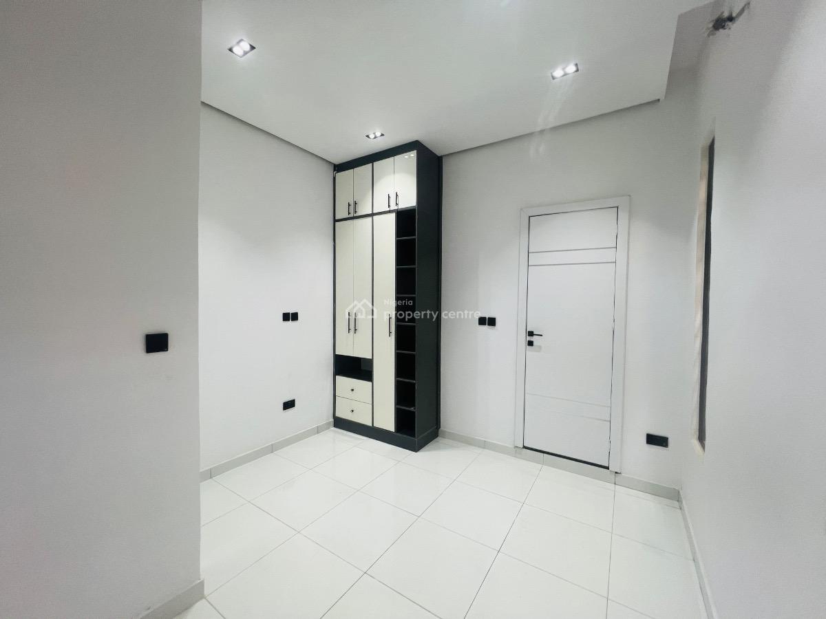 Magnificent 4 Bedrooms Duplex, Ikota, Lekki, Lagos, Semi-detached Duplex for Sale