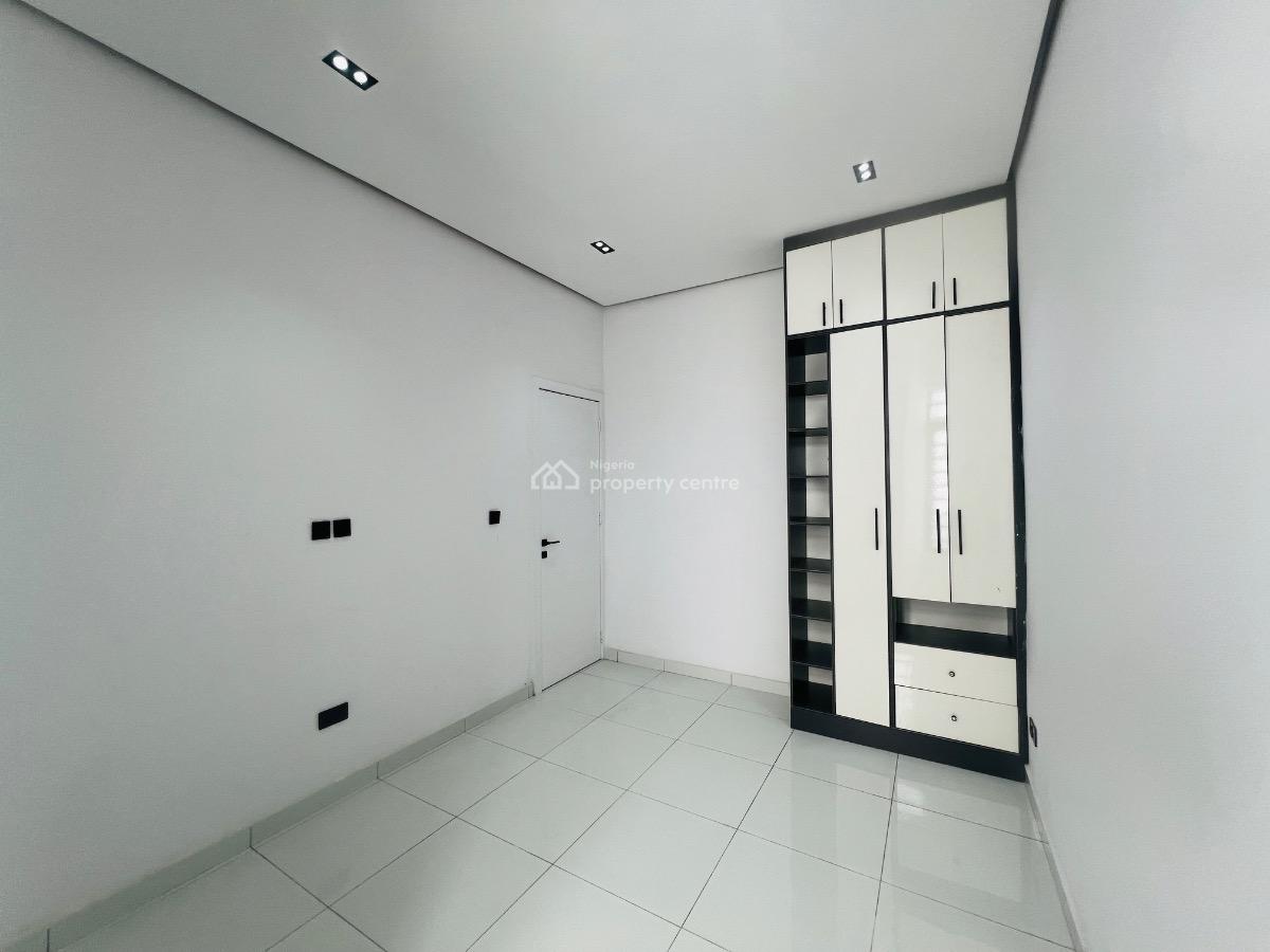 Magnificent 4 Bedrooms Duplex, Ikota, Lekki, Lagos, Semi-detached Duplex for Sale