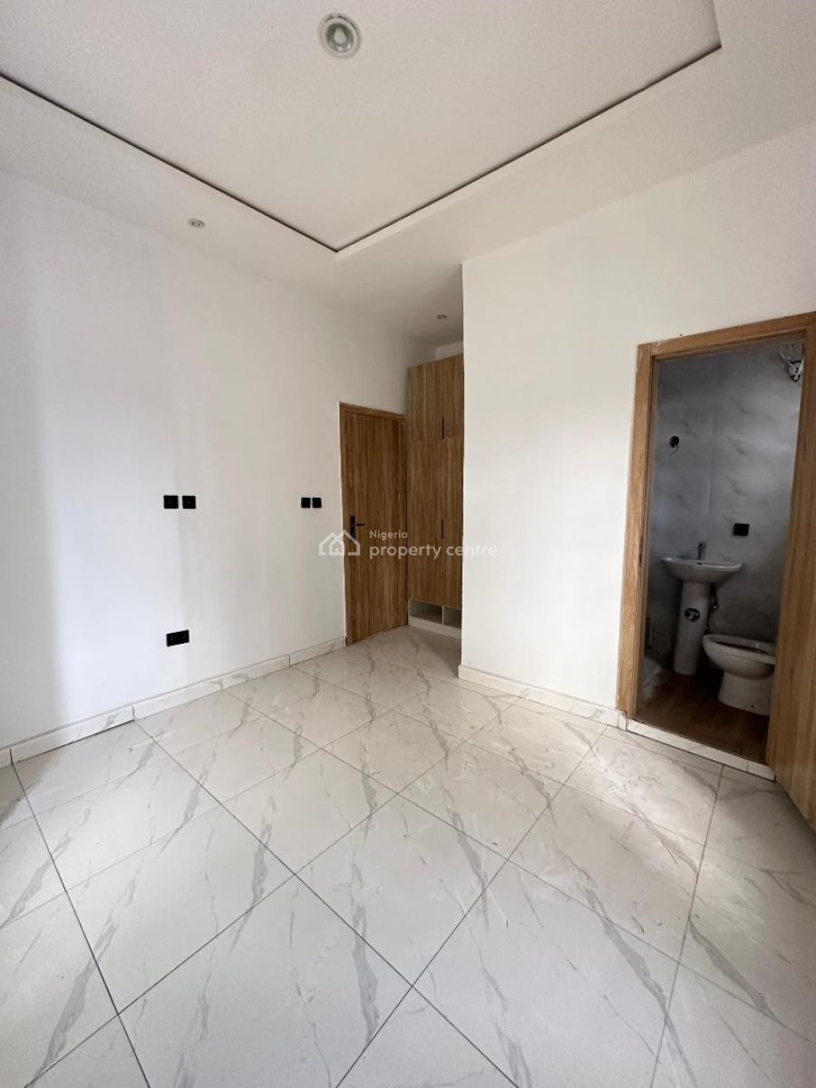 Well-built Luxury Spacious 2 Bedroom Apartment, Mobil Road, Ilaje Ajah, Lekki, Lagos, Block of Flats for Sale