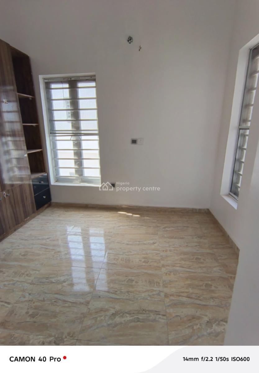 Fully Service One Bedroom Flat in Chevron, Chevy View Estate, Lekki, Lagos, Mini Flat (room and Parlour) for Rent