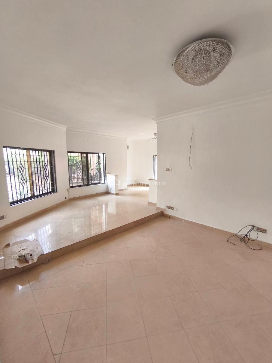 Newly Renovated and Spacious 4 Bedroom Duplex with Bq, Off Admiralty Way, Lekki Phase 1, Lekki, Lagos, Semi-detached Duplex for Rent