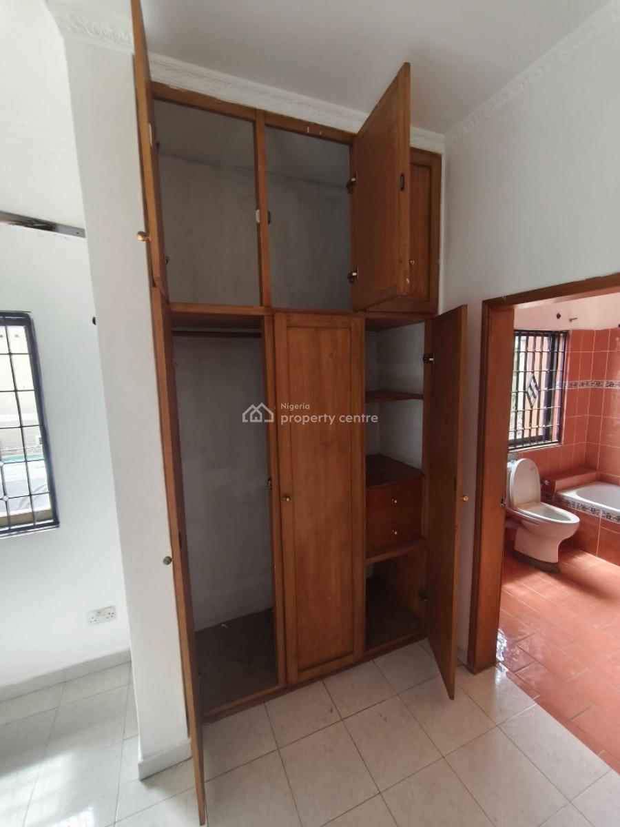 Newly Renovated and Spacious 4 Bedroom Duplex with Bq, Off Admiralty Way, Lekki Phase 1, Lekki, Lagos, Semi-detached Duplex for Rent