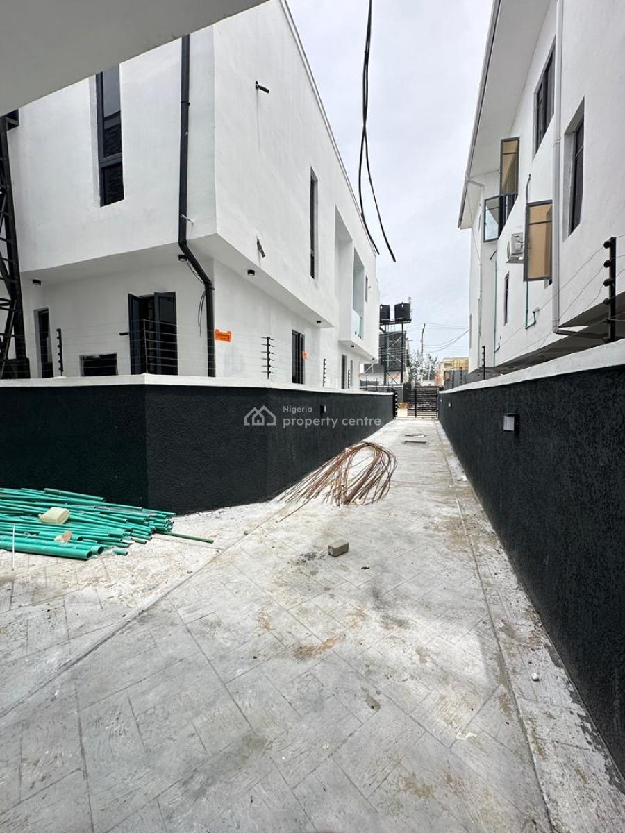 Well-built Luxury Spacious 4 Bedroom Semi-detached Duplex, Ikota, Lekki, Lagos, Semi-detached Duplex for Sale