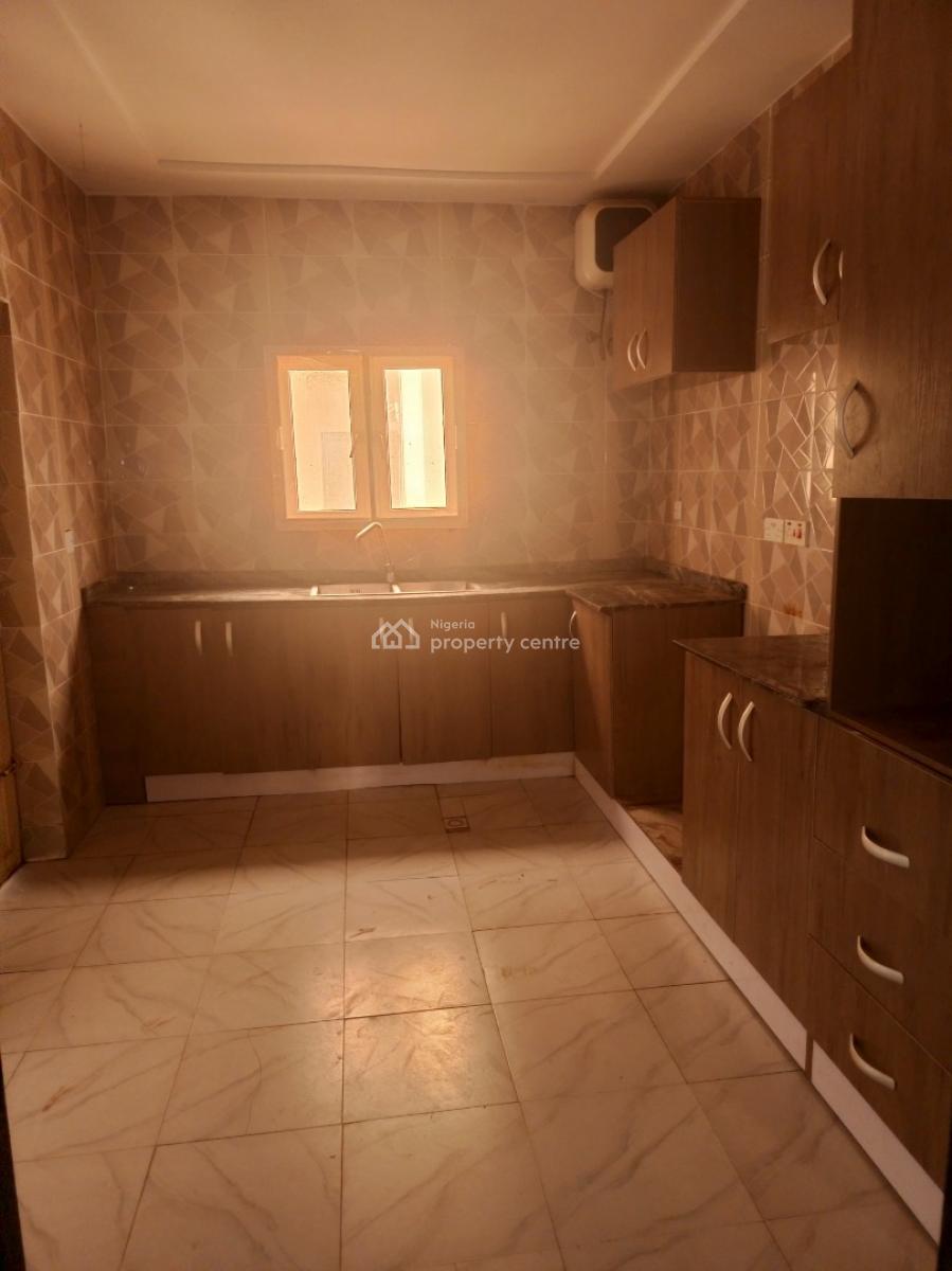 Specious 2 Bedroom Block of Flat, Off Jahi/katampe Road, Katampe, Abuja, Flat / Apartment for Rent