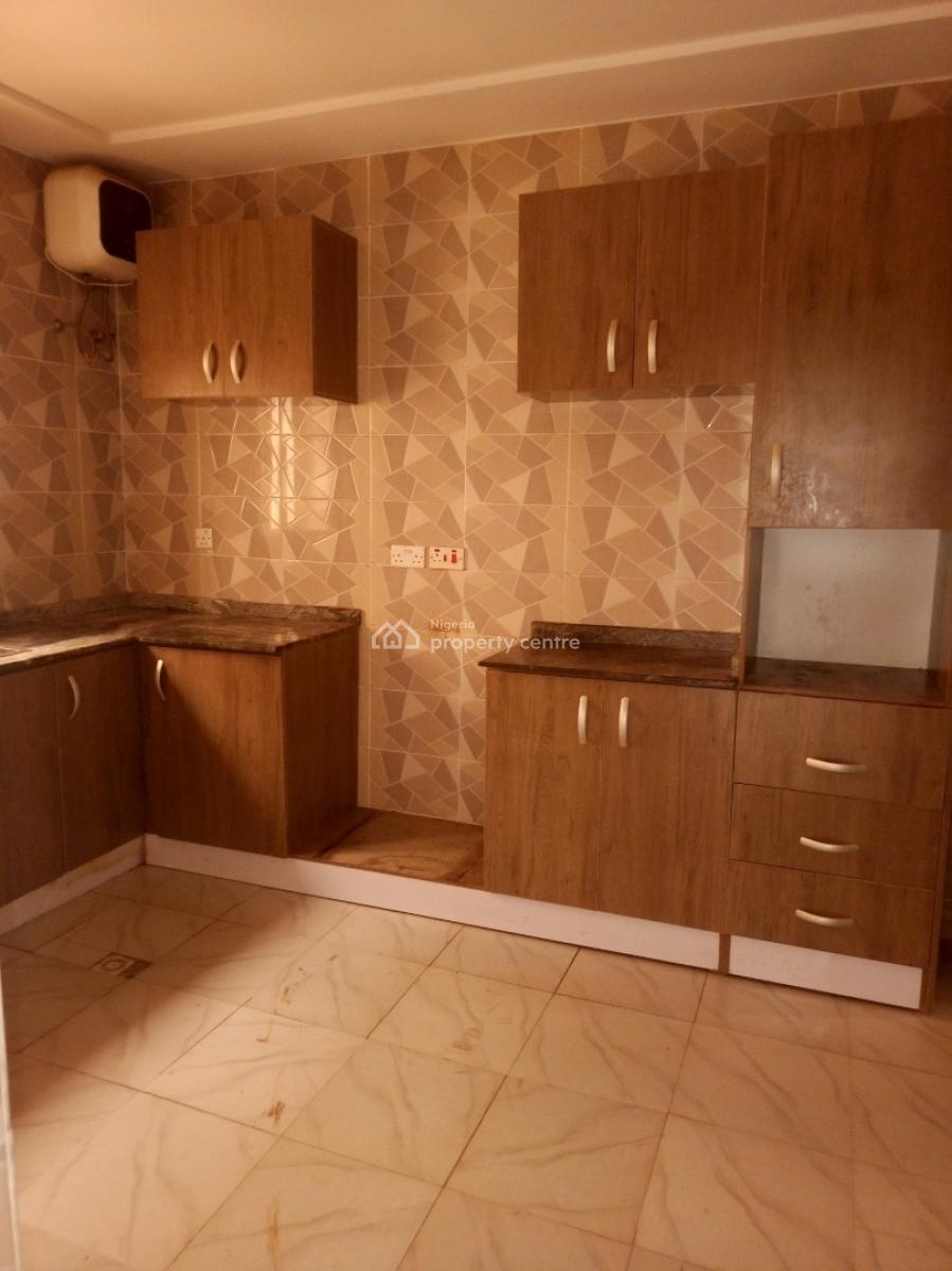 Specious 2 Bedroom Block of Flat, Off Jahi/katampe Road, Katampe, Abuja, Flat / Apartment for Rent