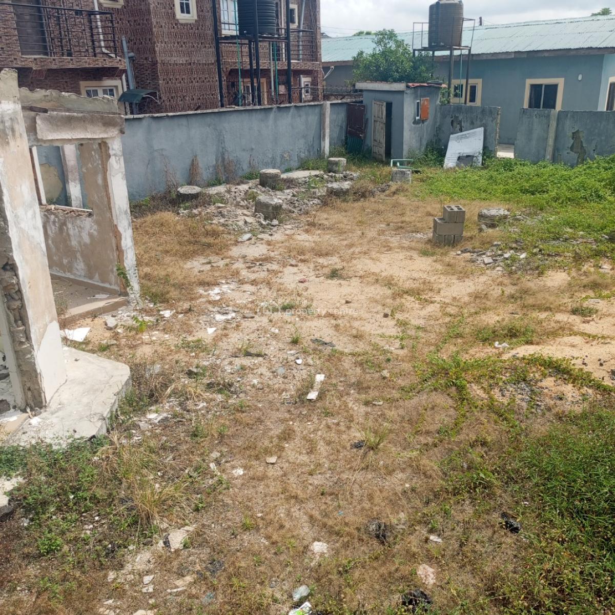 a Strategic and Prime Half Plot of Land, Lamgbasa, Ajah, Lagos, Commercial Land for Rent