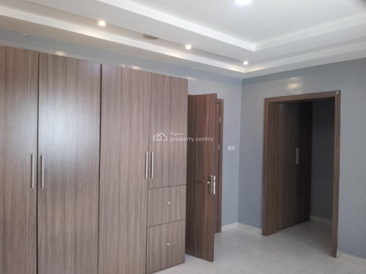 Relatively New 4 Bedroom Terrace Duplex with Bq, Ikeja Gra, Ikeja, Lagos, Terraced Duplex for Rent