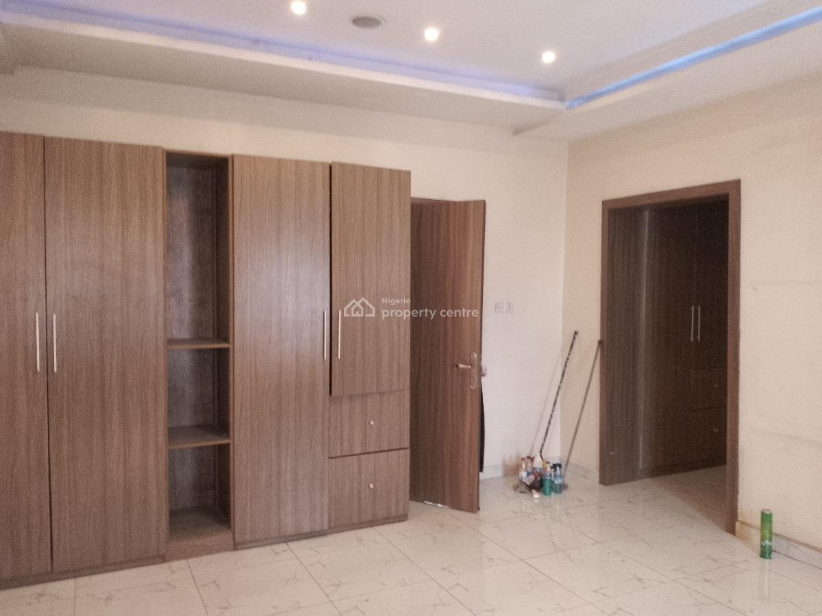 Relatively New 4 Bedroom Terrace Duplex with Bq, Ikeja Gra, Ikeja, Lagos, Terraced Duplex for Rent