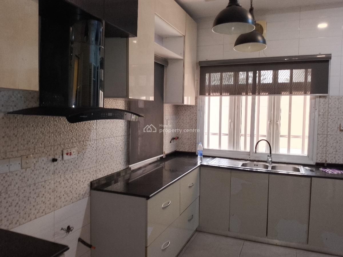 Relatively New 4 Bedroom Terrace Duplex with Bq, Ikeja Gra, Ikeja, Lagos, Terraced Duplex for Rent