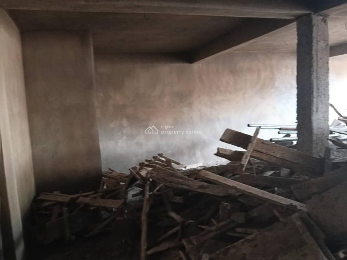 Spacious Open Space on 3 Floors, Ikorodu Garage, Ikorodu, Lagos, Commercial Property for Rent