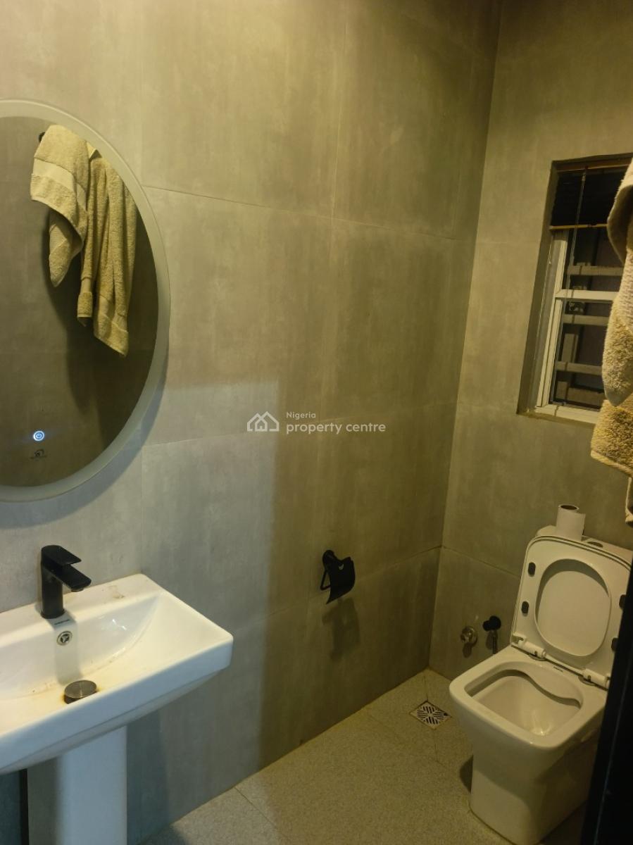 Fantastic 3 Bedrooms Apartment with 24/7 Power, Cyberville Estate Off Nike Art Gallery , Off Lekki Calabar Coastal, Ikate, Lekki, Lagos, Flat / Apartment for Sale