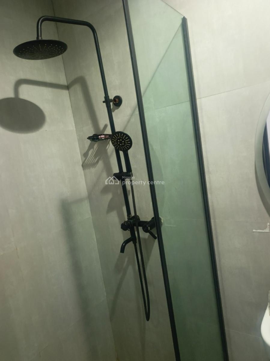 Fantastic 3 Bedrooms Apartment with 24/7 Power, Cyberville Estate Off Nike Art Gallery , Off Lekki Calabar Coastal, Ikate, Lekki, Lagos, Flat / Apartment for Sale