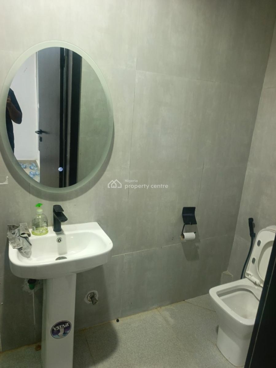 Fantastic 3 Bedrooms Apartment with 24/7 Power, Cyberville Estate Off Nike Art Gallery , Off Lekki Calabar Coastal, Ikate, Lekki, Lagos, Flat / Apartment for Sale