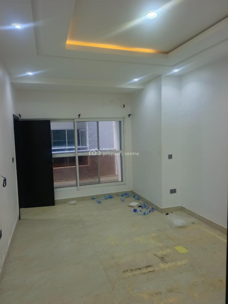 Fantastic 3 Bedrooms Apartment with 24/7 Power, Cyberville Estate Off Nike Art Gallery , Off Lekki Calabar Coastal, Ikate, Lekki, Lagos, Flat / Apartment for Sale